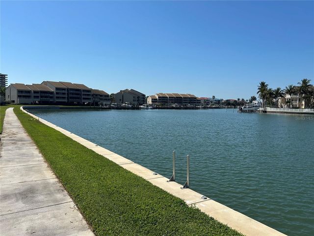 6260 KIPPS COLONY COURT 203, Gulfport, FL 33707