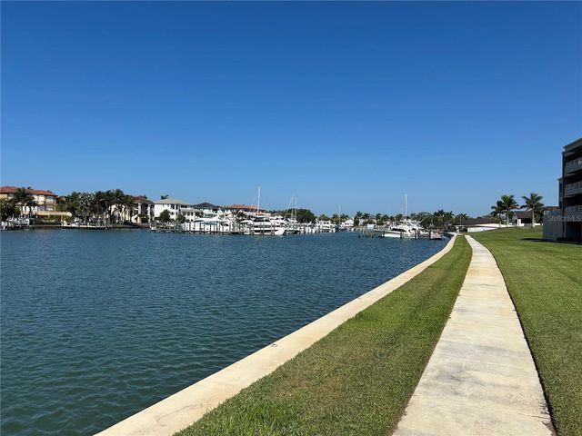 6260 KIPPS COLONY COURT 203, Gulfport, FL 33707