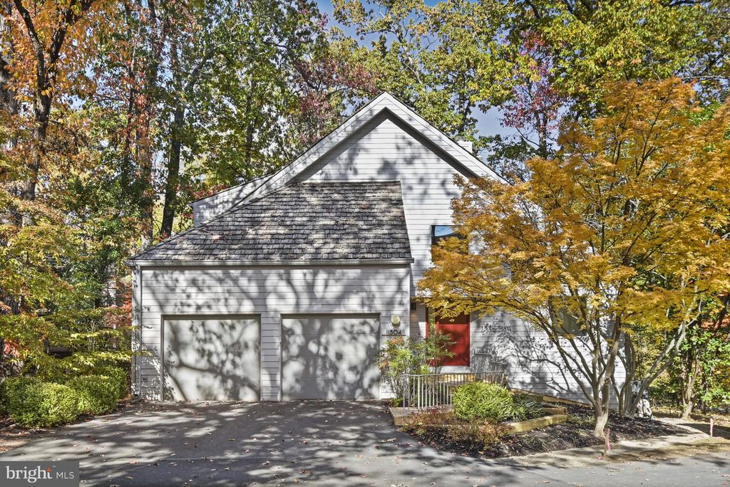 11504 TURNBRIDGE LN, Reston, VA 20194