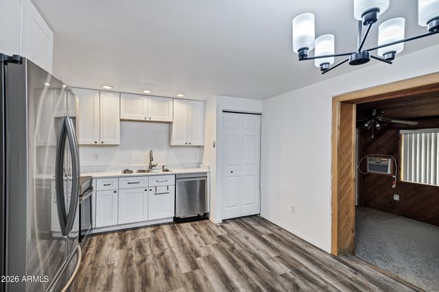 1521 W Thunderbird Road, Phoenix, AZ 85023