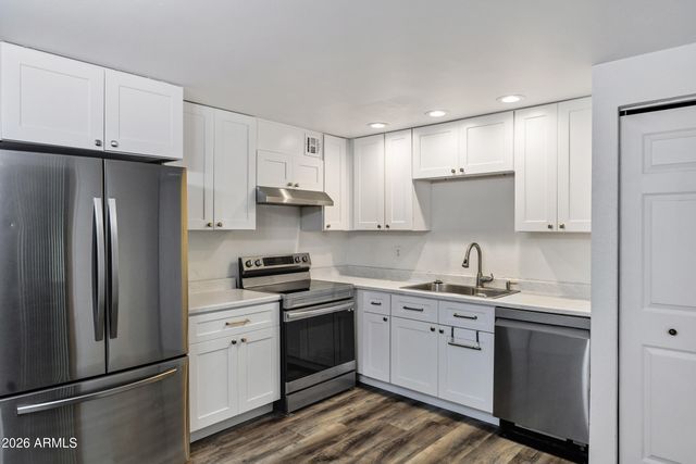 1521 W Thunderbird Road, Phoenix, AZ 85023