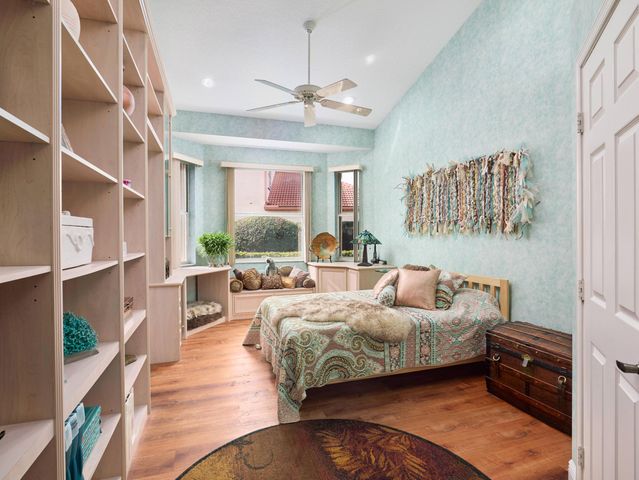 51 Monterey Pointe Drive, Palm Beach Gardens, FL 33418