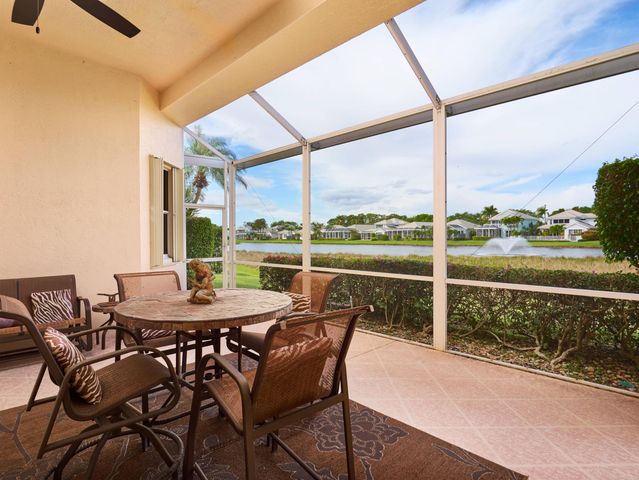 51 Monterey Pointe Drive, Palm Beach Gardens, FL 33418