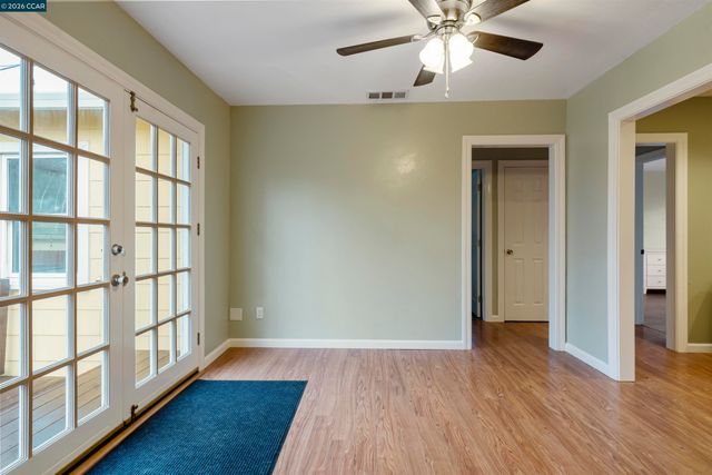 42 Hillcrest Ave, Pittsburg, CA 94565