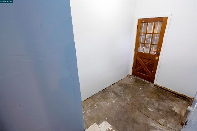 42 Hillcrest Ave, Pittsburg, CA 94565