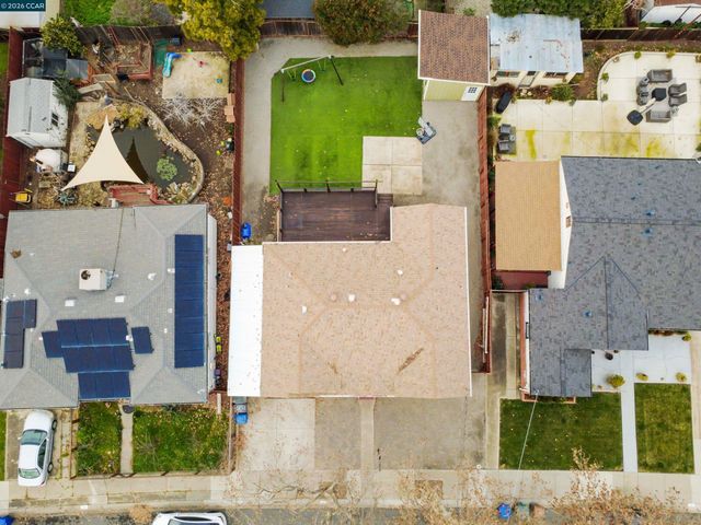 42 Hillcrest Ave, Pittsburg, CA 94565