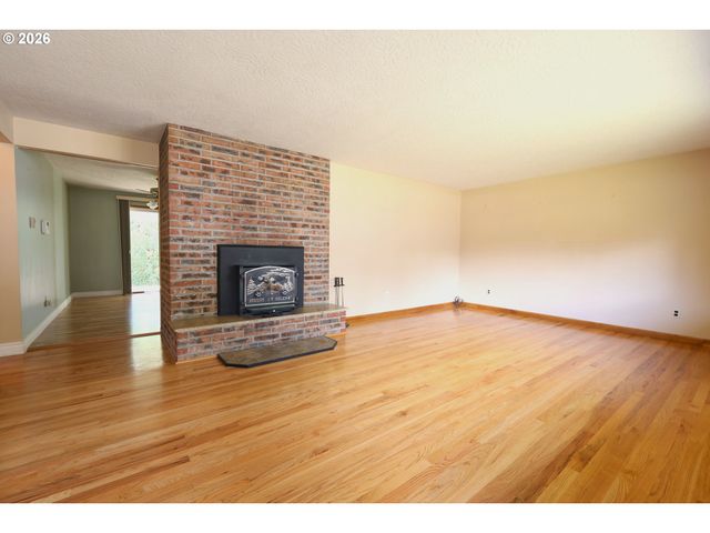 10101 Se 49TH Ave, Milwaukie, OR 97222