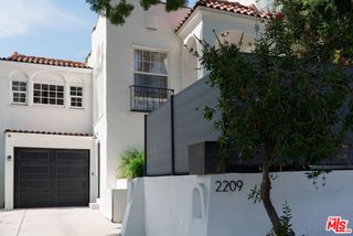 2209 N Gower Street, Los Angeles, CA 90068
