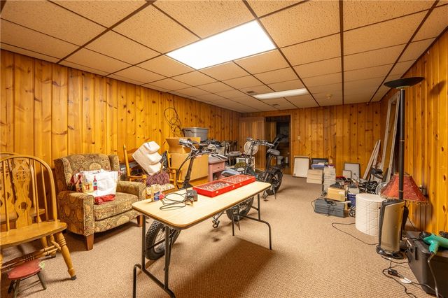 480 Sandworks Rd, East Huntingdon, PA 15639