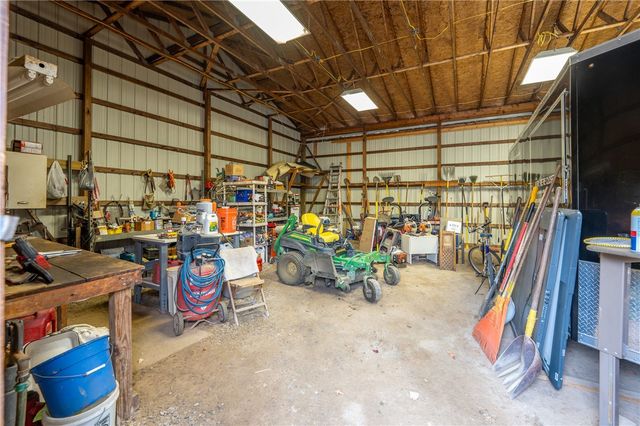 480 Sandworks Rd, East Huntingdon, PA 15639