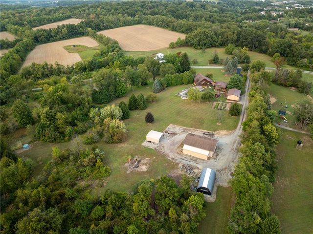 480 Sandworks Rd, East Huntingdon, PA 15639