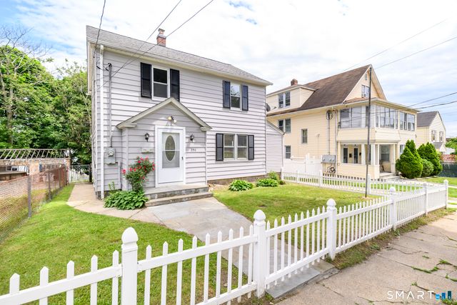 206 Ridgefield Avenue, Bridgeport, CT 06610