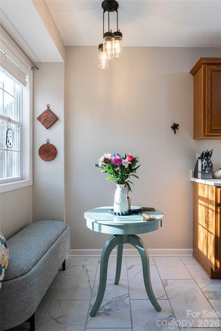 16 Kinsale Drive, Leicester, NC 28748