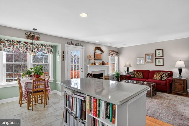 375 BELCOURT WAY, Harleysville, PA 19438