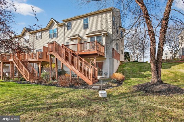 375 BELCOURT WAY, Harleysville, PA 19438