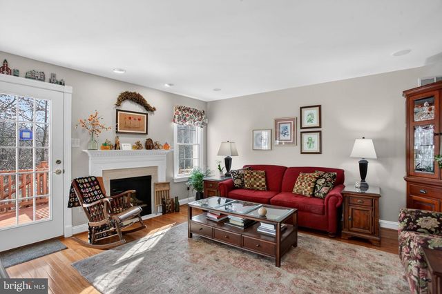 375 BELCOURT WAY, Harleysville, PA 19438