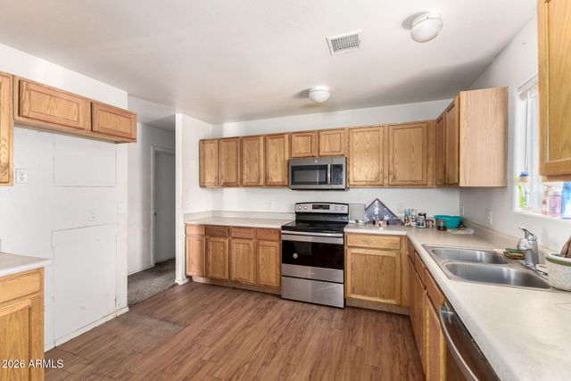 115 S APACHE Avenue, Eloy, AZ 85131