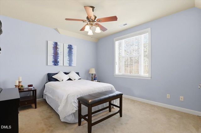 52 Hawks Nest Circle, Smithfield, NC 27577