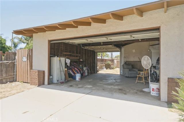 14732 Whittram, Fontana, CA 92335