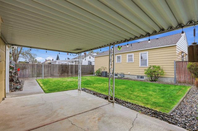 1107 E EMPIRE Ave, Spokane, WA 99207