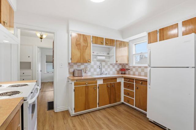 1107 E EMPIRE Ave, Spokane, WA 99207