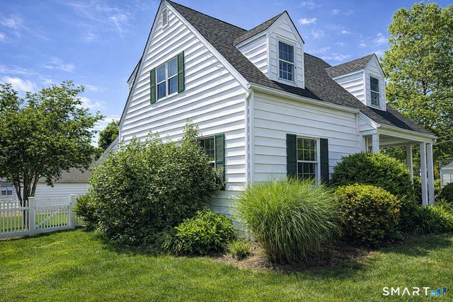 10 Ludlow Manor, Norwalk, CT 06855