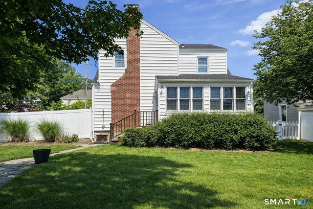 10 Ludlow Manor, Norwalk, CT 06855