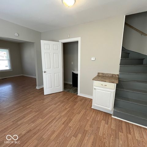 2009 Westview Drive, Indianapolis, IN 46221