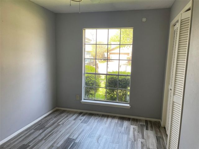 16619 La Gloria Drive, Houston, TX 77083