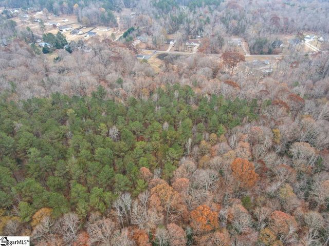 624 Pearson Town Road, Moore, SC 29369