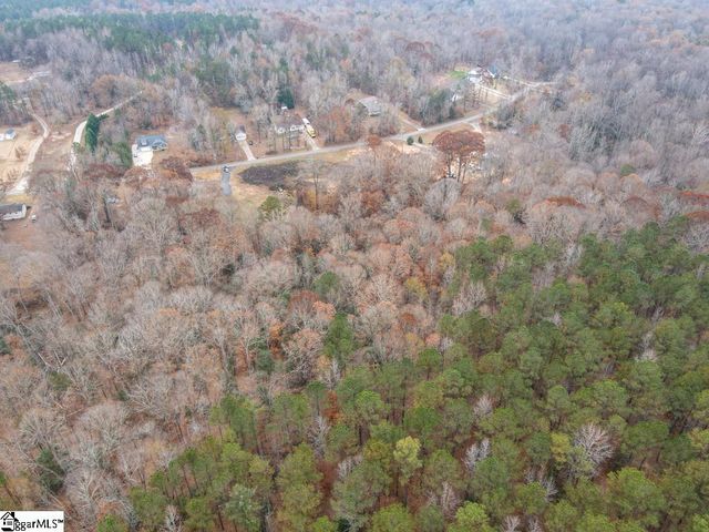 624 Pearson Town Road, Moore, SC 29369