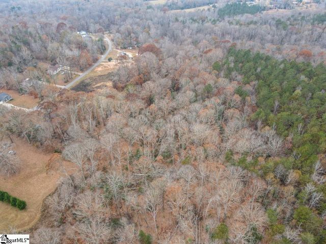 624 Pearson Town Road, Moore, SC 29369