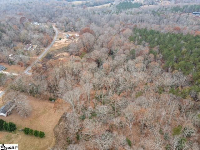 624 Pearson Town Road, Moore, SC 29369