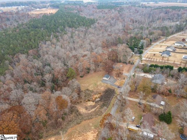 624 Pearson Town Road, Moore, SC 29369