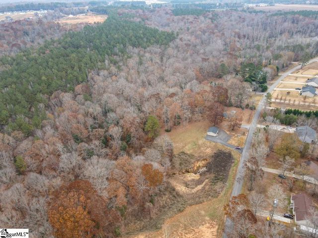 624 Pearson Town Road, Moore, SC 29369