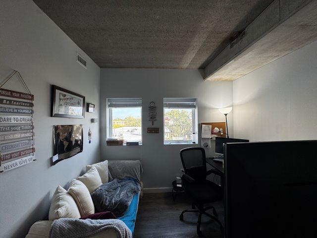 1323 W Morse Avenue 609, Chicago, IL 60626