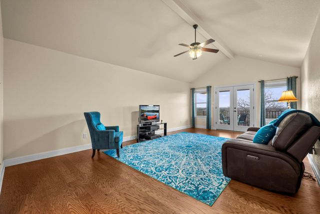 120 Oak Meadow TRL, Spicewood, TX 78669