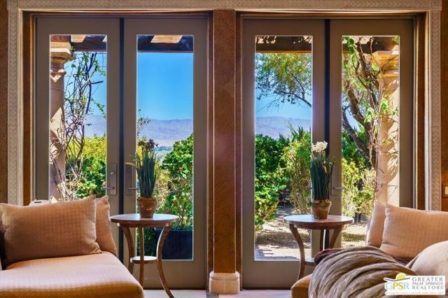 2 Nebulae Way, Rancho Mirage, CA 92270