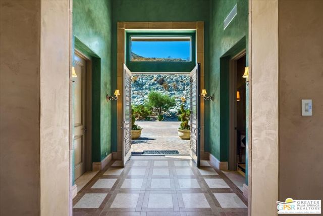 2 Nebulae Way, Rancho Mirage, CA 92270