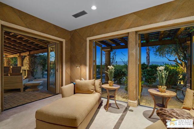 2 Nebulae Way, Rancho Mirage, CA 92270