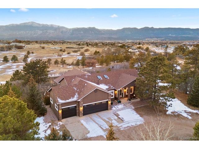 4255 Arrowhead Dr, Colorado Springs, CO 80908