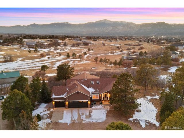 4255 Arrowhead Dr, Colorado Springs, CO 80908