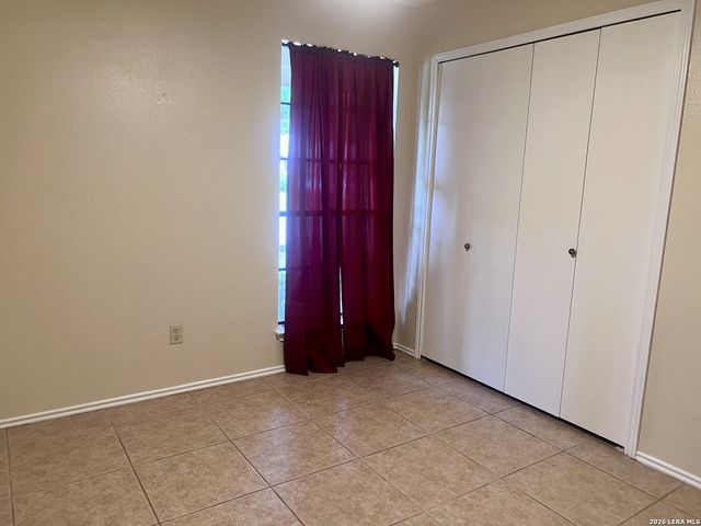 2847 BURNING ROCK ST, San Antonio, TX 78247