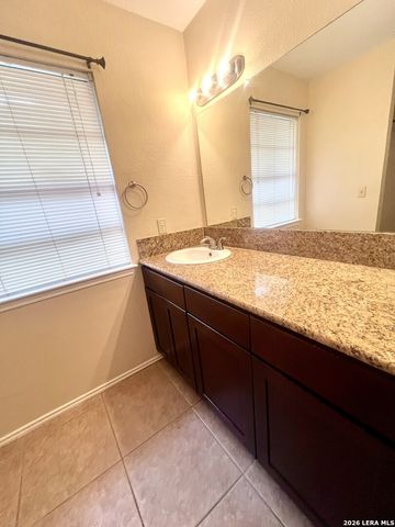 2847 BURNING ROCK ST, San Antonio, TX 78247