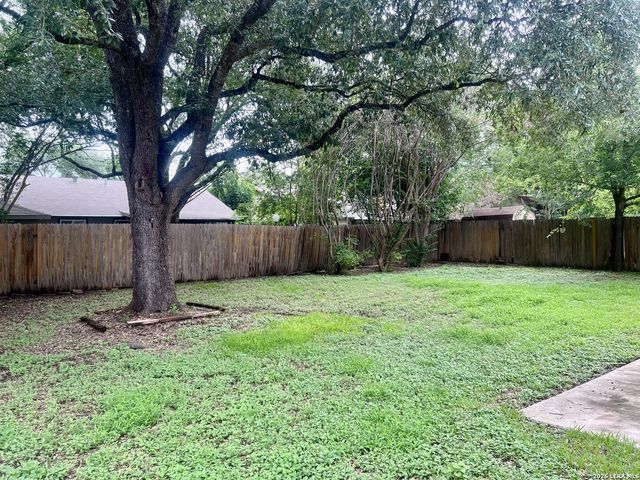 2847 BURNING ROCK ST, San Antonio, TX 78247