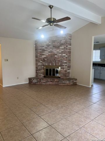 2847 BURNING ROCK ST, San Antonio, TX 78247