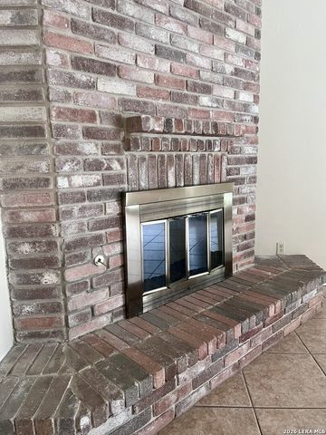 2847 BURNING ROCK ST, San Antonio, TX 78247