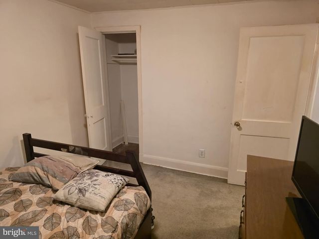 237 W MEADOW RD, Baltimore, MD 21225