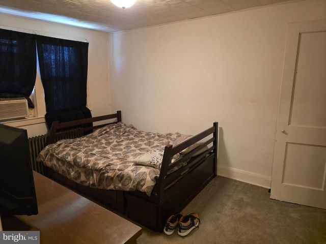 237 W MEADOW RD, Baltimore, MD 21225