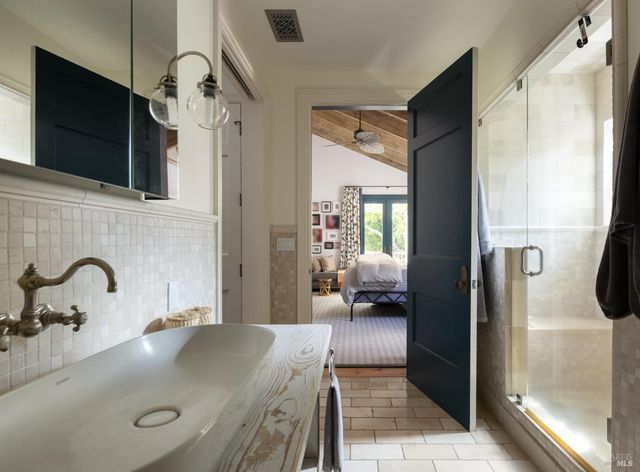 905 Charter Oak Ave, St. Helena, CA 94574